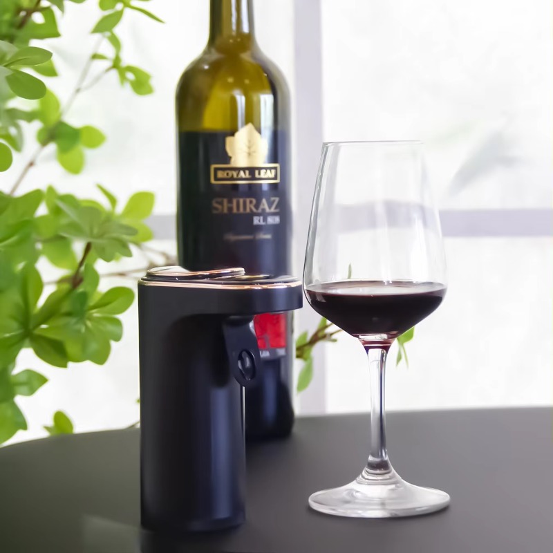 Wine Aerator Pour - Şarj Edilebilir Elektrikli Baijiu Şarabı Havalandırıcı